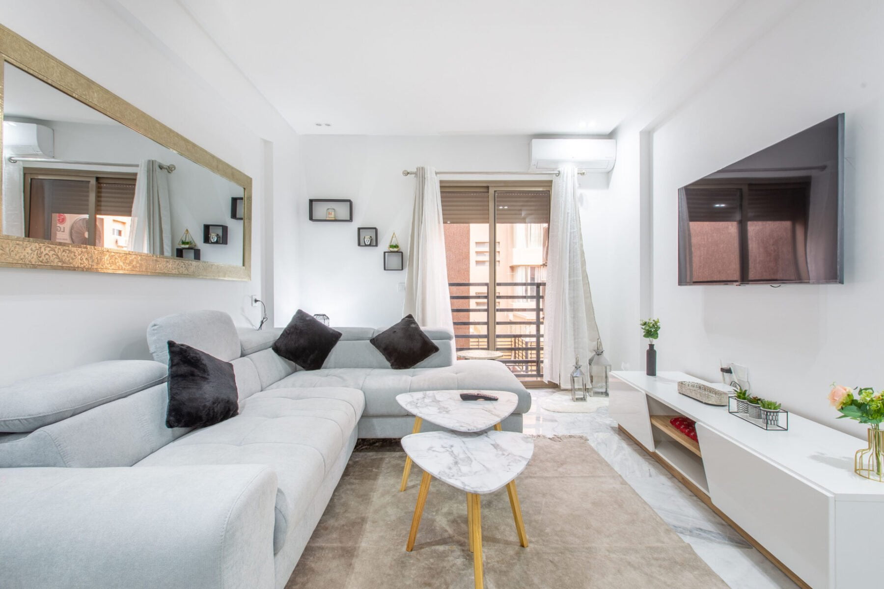 HALAAL TRAVELS Location Villa appartement gueliz marrakech 3b