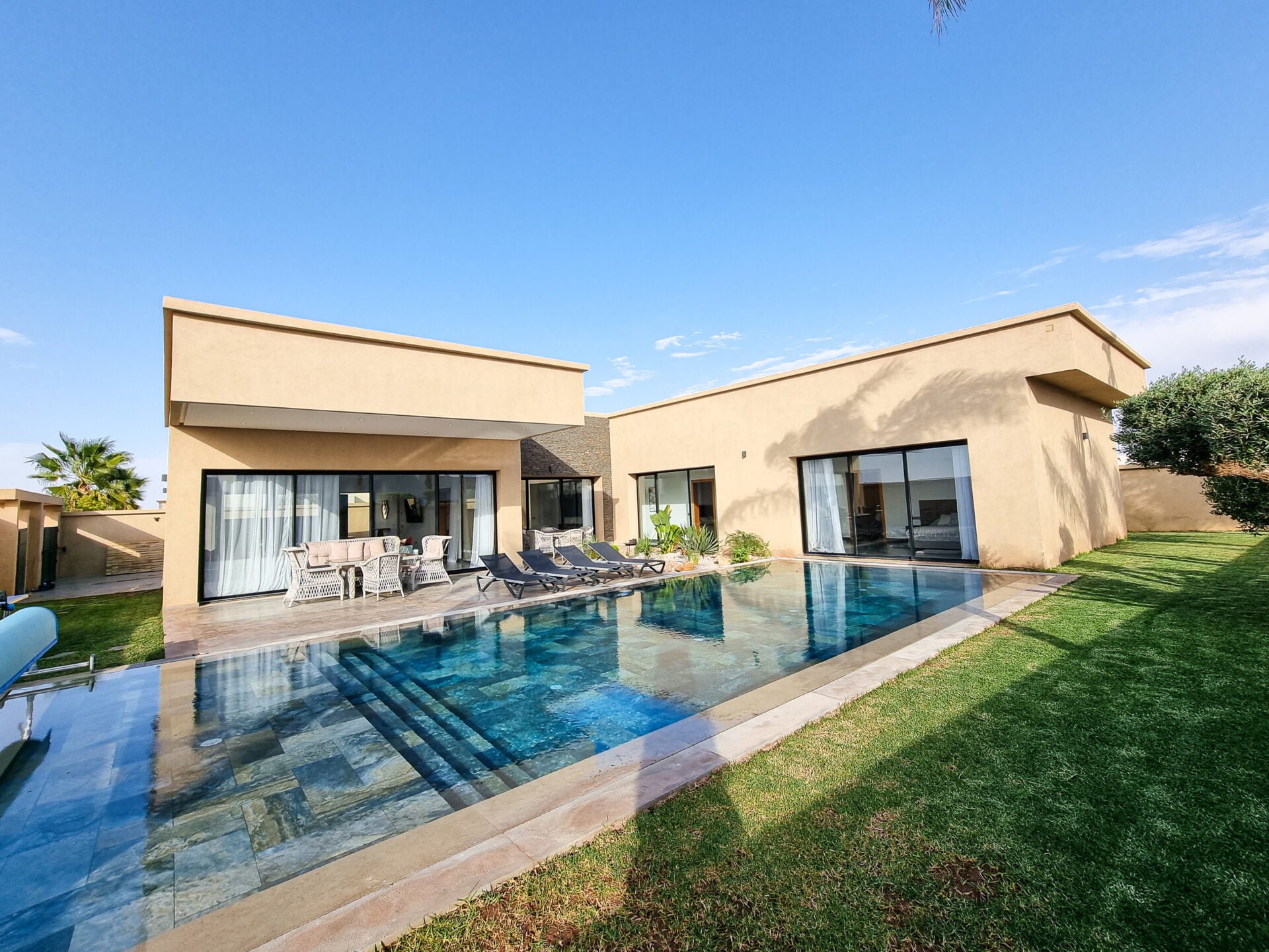 HALAAL TRAVELS Location Villa avec piscine marrakech ff4
